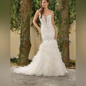 Jasmine Strapless Mermaid Wedding Gown